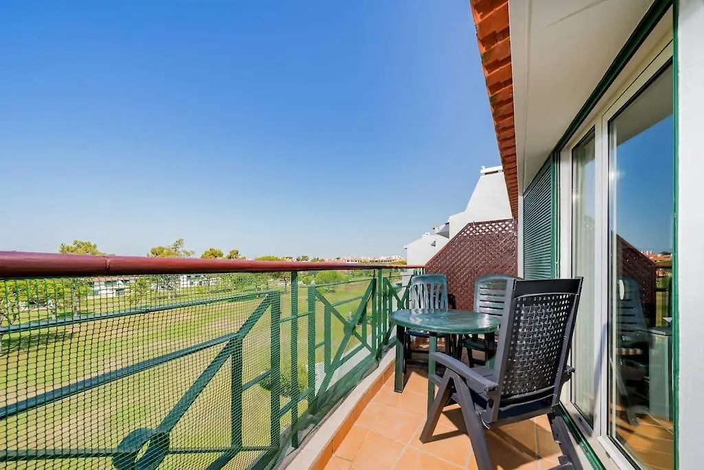 Apartment 2 Bedroom Apt Vila Sol Quarteira